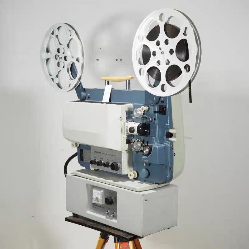 Old-fashioned open-air movie large-scale Beichen 350-watt xenon lamp movie projector 16mm film projector function ok