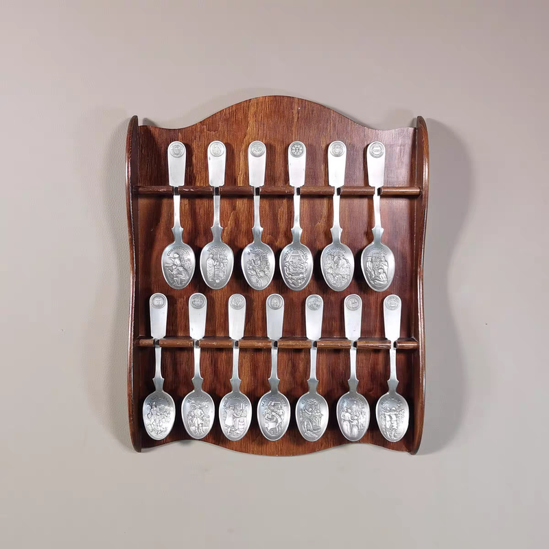 1975 American Franklin Memorial Collection Tinware Spoon Set Cafe Restaurant Wall Hanging Decoration 1975 American Franklin Memorial Collection Tinware Spoon Set Cafe Restaurant Wall Hanging Decoration