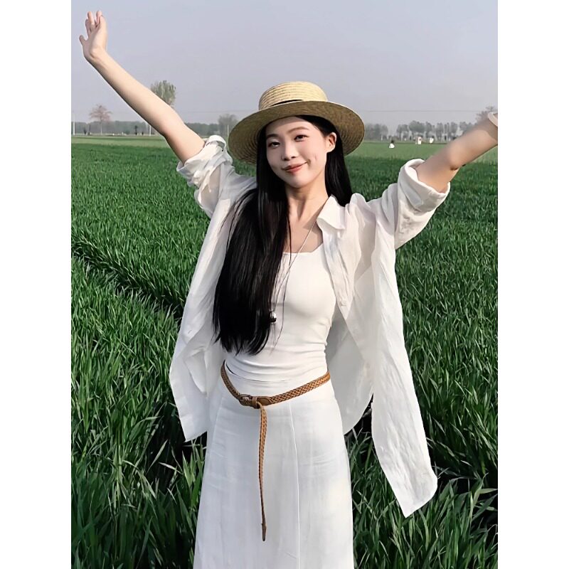 フレンチスタイルの白いシャツジャケット（女性用）、2026年春夏新作、ゆったりとしたデザイン、エレガントなアウターウェア、インナーウェア。