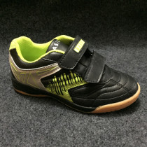 Foreign trade middle school boys and boys professional indoor training shoes football shoes Velcro childrens football shoes special clearance