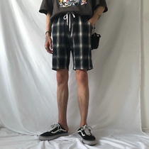 cuibuju 20ss ins with vintage plaid shorts summer Korean straight pants Joker five-point pants mens tide