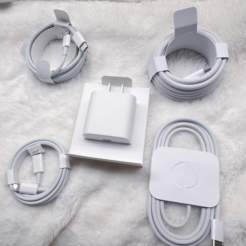 Suitable for Apple iPhone 17/Pro/16/15 Max Pro Charging 20W 14/13 Mobile Phone Magsafe Magnetic Pd Plus Fast Charging Braided Usb-C One Meter Two Meter Power Supply Type-C