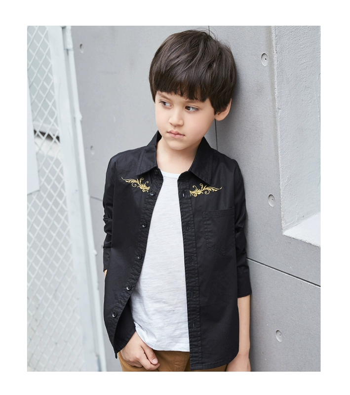 Quần áo bé trai quần áo sơ mi dài tay cotton mỏng 2018 xuân hè mới lớn áo sơ mi đen trẻ em quần áo trẻ em