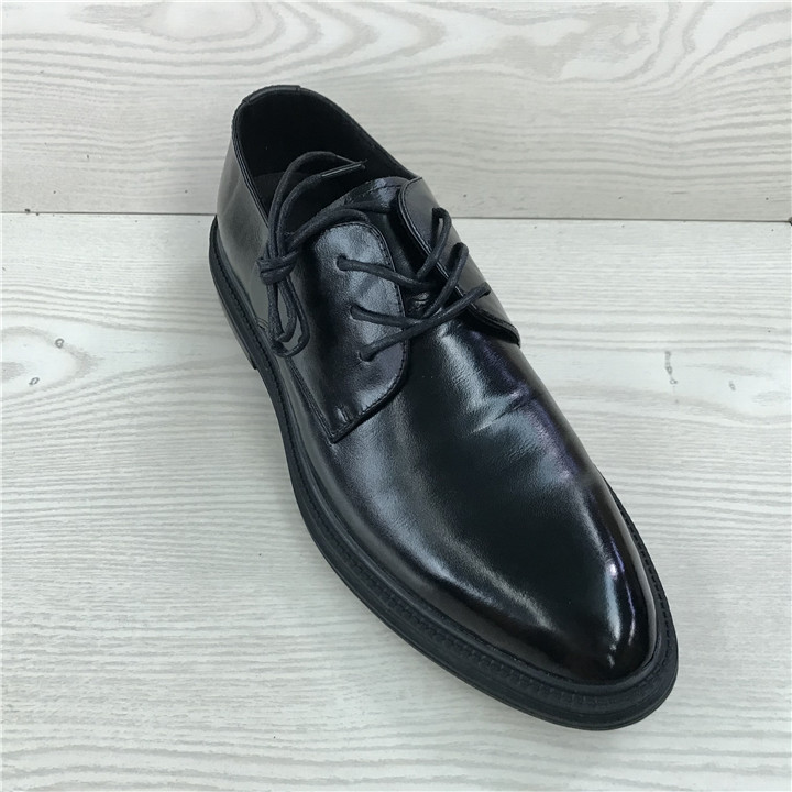 Giày bị hỏng mã giày đặc biệt của nam giày thể thao puma