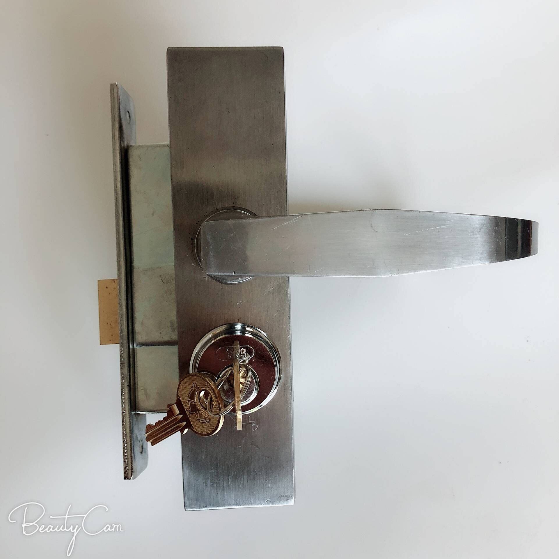 Charging station door lock anti-theft sentry booth door lock road Kong Pavilion door lock high speed toll booth automatic door lock