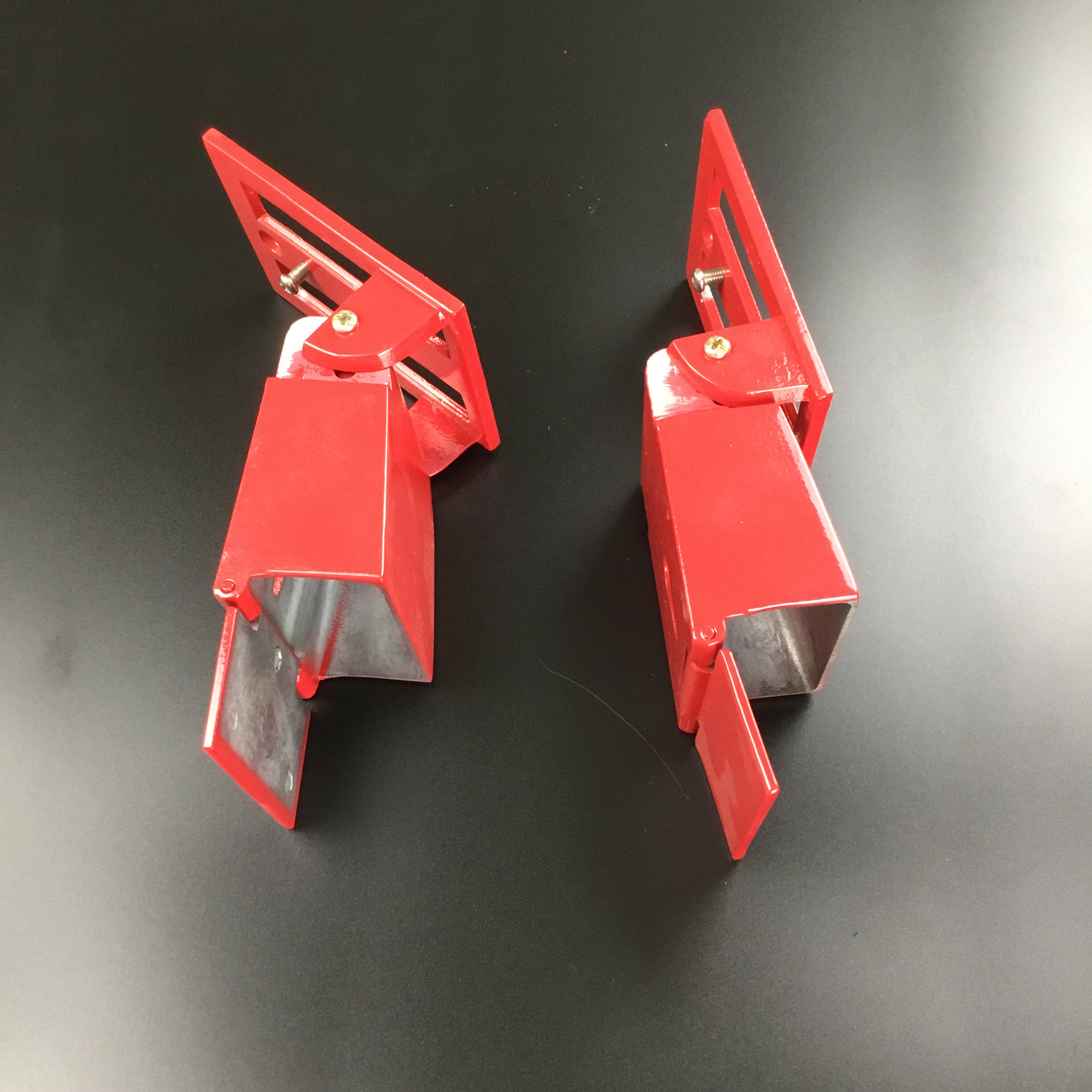 Aluminum alloy ash box Toilet wall mounted ashtray train car black ashtray creative ashtray