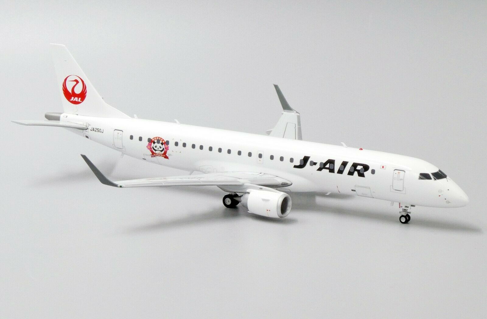 J-AIR EMBRAER190 模型 JC Wings 日本航空J-Air ERJ-190 JA250J JA254J合金模型1:200