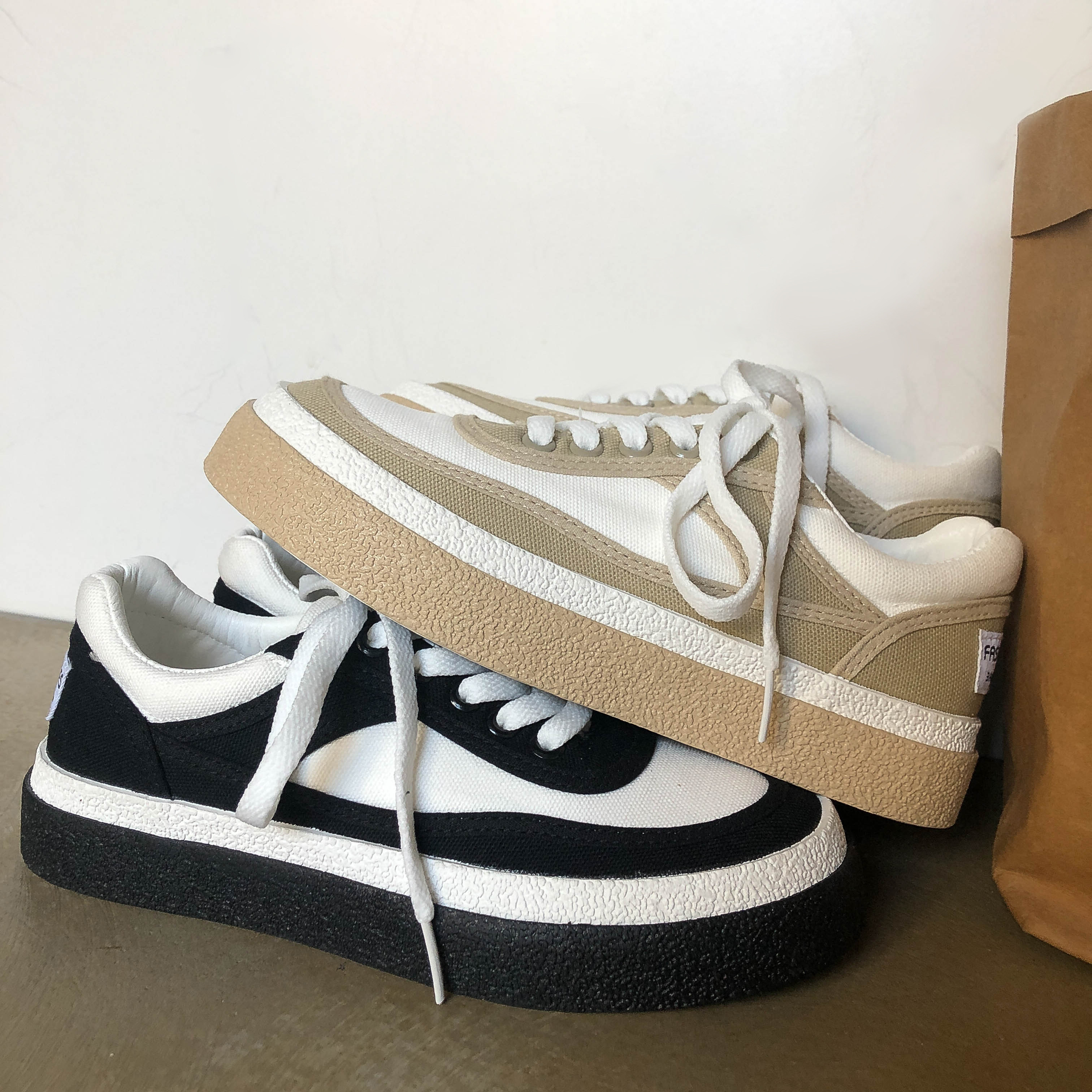 Lin First Ginseng Milk Tea Color Sails Cloth Shoes Women 2022 New Board Shoes Ulzzang Shoes ins Chaoyuan Cebu Wind Han version