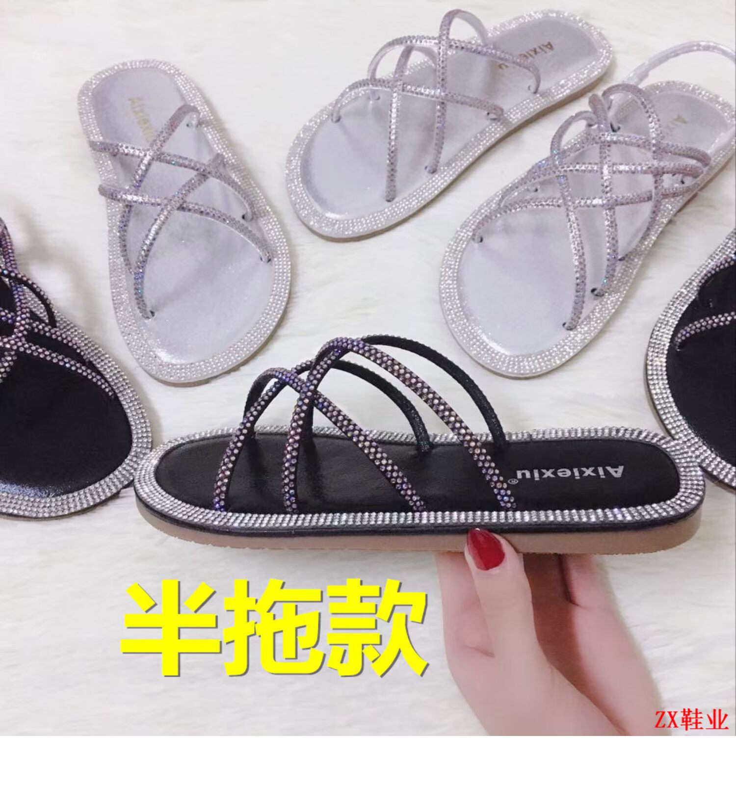 Mùa hè lưới màu đỏ với phẳng phẳng đính kim cương mở ngón chân dép nữ khí chất cổ tích gió quai ngang bãi biển dép - Sandal sandal nữ đẹp