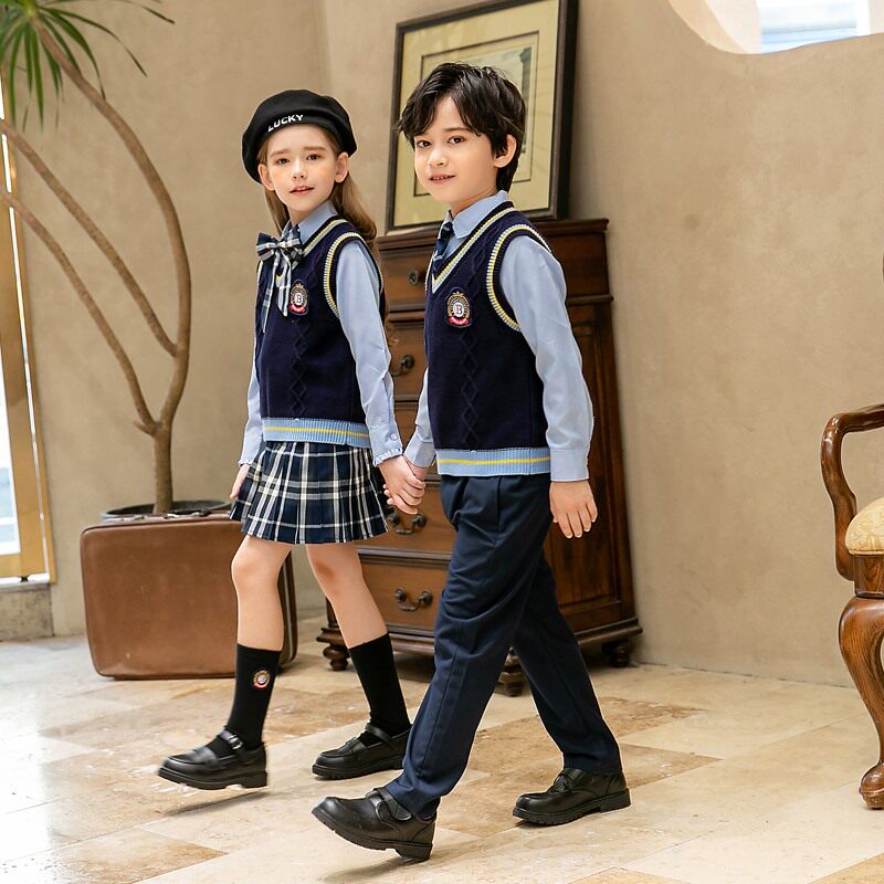 Primary school uniforms Spring and autumn clothes Western-style Yinglun College Wind class clothes Suit Kindergarten Garden Clothes Autumn Winter Clothing 4 pieces of cover