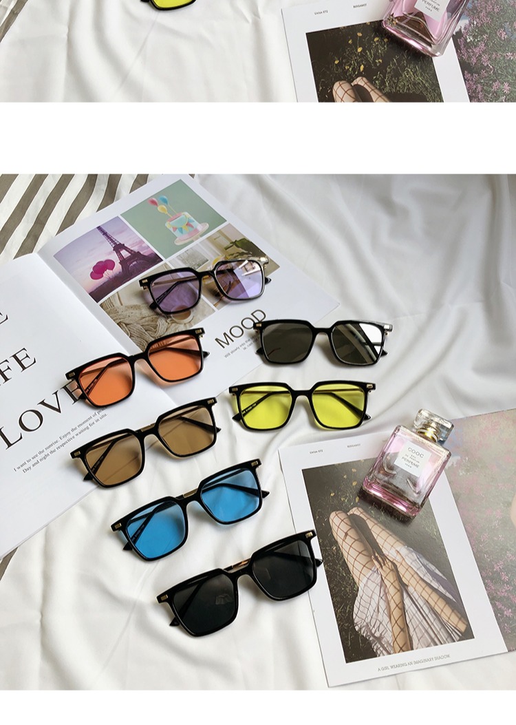2018 đường phố mới đánh bại kính râm màu đỏ nữ phiên bản Hàn Quốc của hipster retro hoang dã hộp kính râm nam kính đổi màu