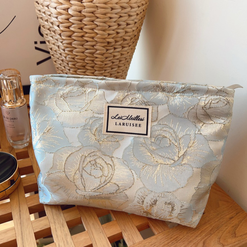Explosive Gold Silk Rose Cosmetic Bag for Women, Portable Large Capacity Toiletry Bag, Travel Storage Bag, High-End Feel, New Style