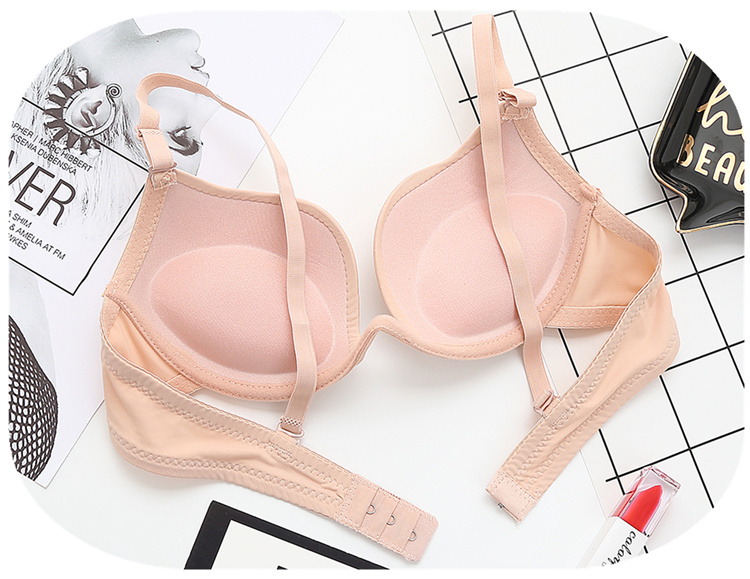 Nổ sữa sâu hình chữ U backless vô hình liền mạch đồ lót nữ siêu tụ tập Nhật Bản vẻ đẹp gợi cảm trở lại W cup ngực nhỏ siêu dày áo ngực ao lot hoc sinh