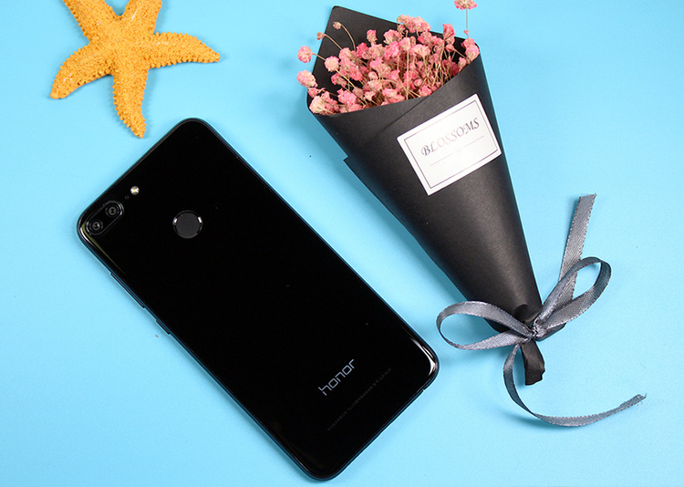 [889 nhân dân tệ] vinh dự / vinh quang vinh quang 9 phiên bản giới trẻ Netcom thẻ kép kép chờ 4G chính hãng
