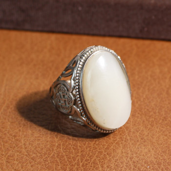 Hotan white jade seed material sprinkled with gold leather live mouth ring
