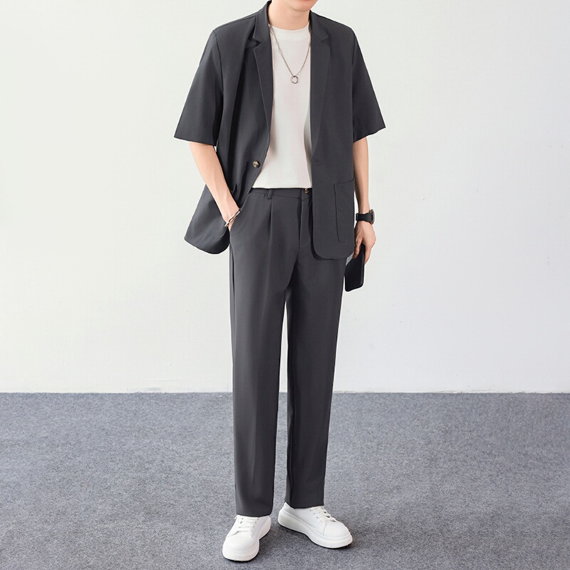 Summer Thin High-End Luxury Gray Suit with a Draping Effect for Men, Short-Sleeved Jacket, Mature Style Casual Suit Set Summer Thin High-End Luxury Gray Suit with a Draping Effect for Men, Short-Sleeved Jacket, Mature Style Casual Suit Set