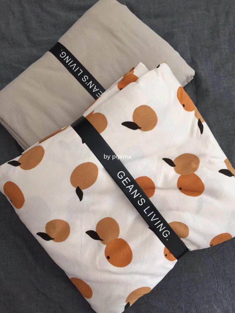 Butt mom ins knitted printing bedding orange French bucket skin-friendly naked sleep Tianzhu cotton single three-piece four-piece set