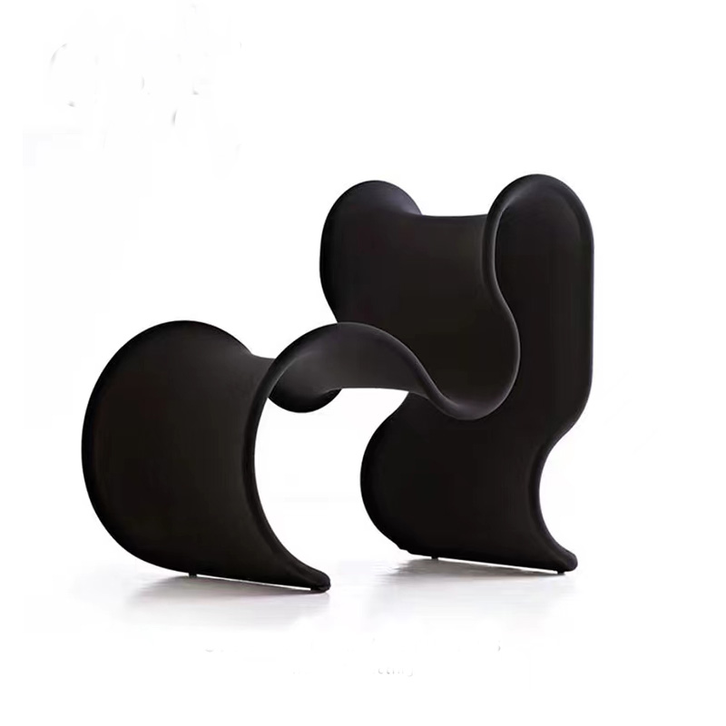 Nordic modern light luxury design creative leisure chair fashion fiberglass living room model house villa special-shaped streamer chair