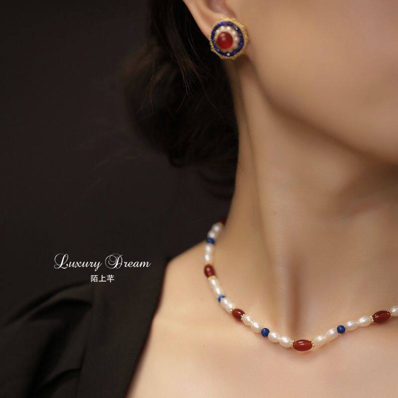 Necklace with cheongsam women's high-end design sense niche collarbone chain feminine temperament celebrity freshwater pearl necklace retro