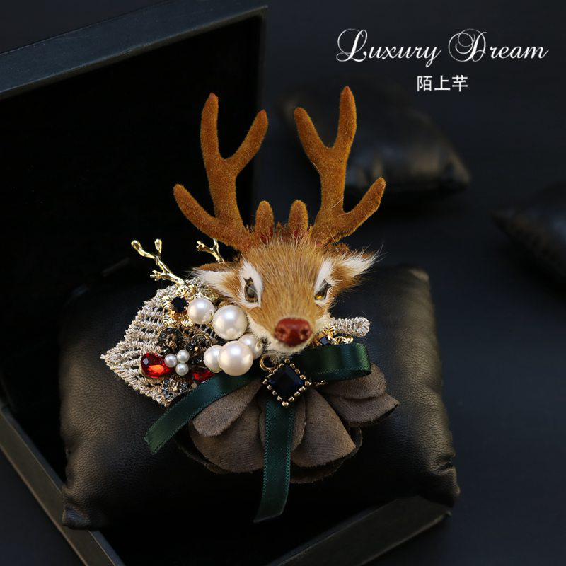 Strangeness of the Sibiese Pins Cute Days Ensemble Vintresses Retro Brooch Upscale Women Extravagant Sweater Decorations