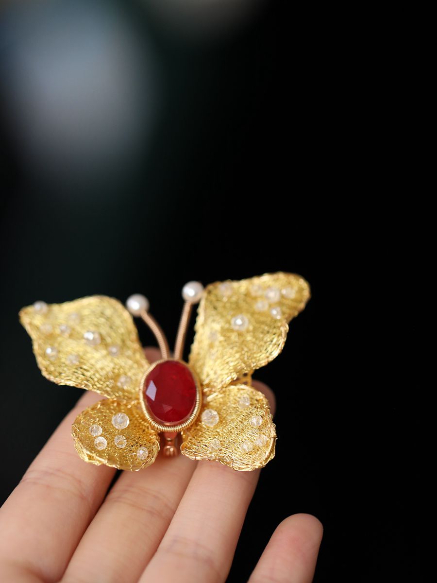 Brooch Design Sensation Small Crowdsourced Embroidery Golden Butterfly Autumn Winter Coat Elegance Do N't Make Upscale Women's Breasts Do N't Pin-Taobao