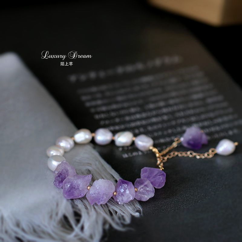Momo Qian spring and summer new amethyst rough simple pearl hand chain small fresh hand string hand ornaments for women