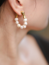 925 Silver retro freshwater pearl high cold and wind earrings lightly and luxuriously exaggerated earnails and adornment of female celebrity