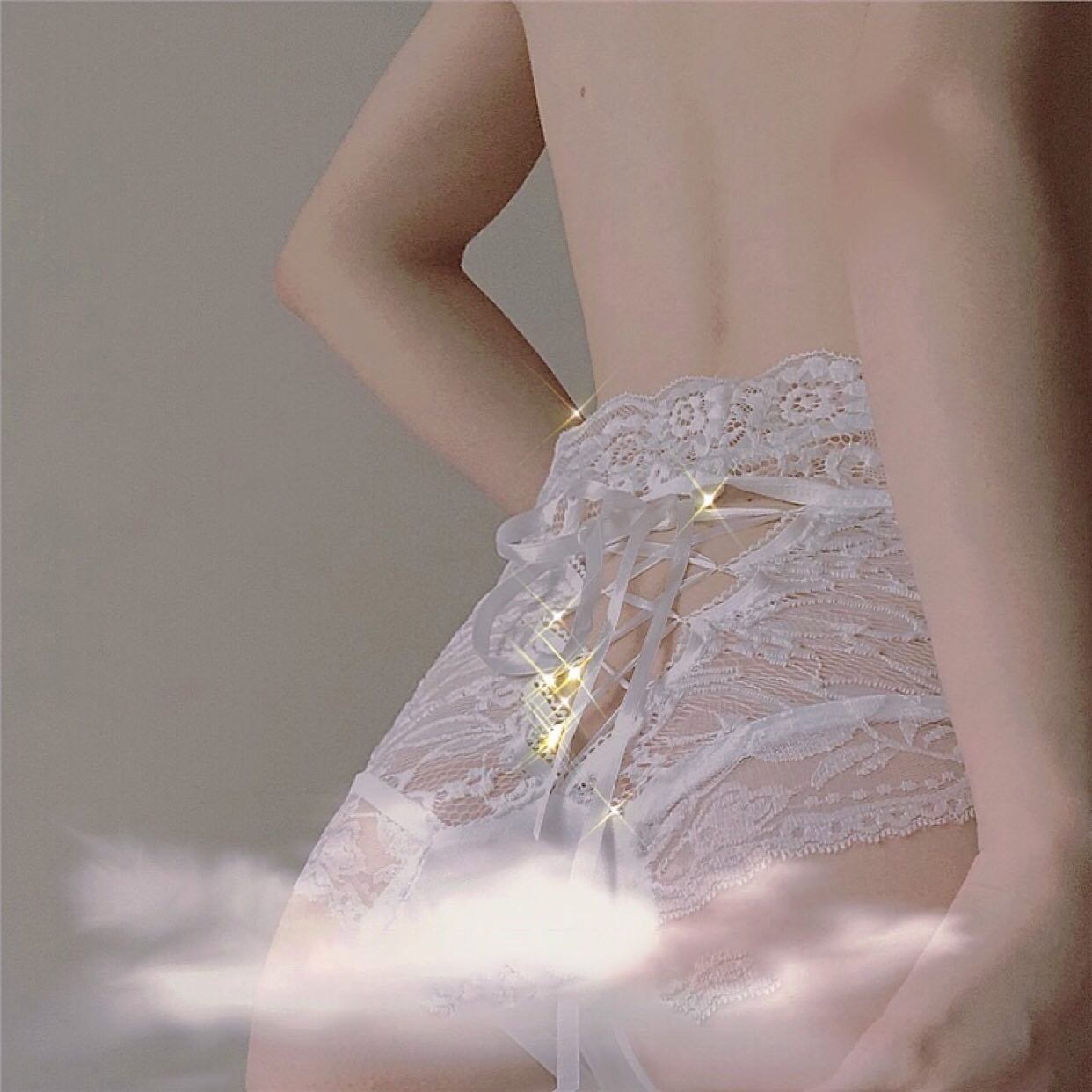 bws European and American taste eyelash lace strap ultra-thin underwear T pants to win fat high waist thong