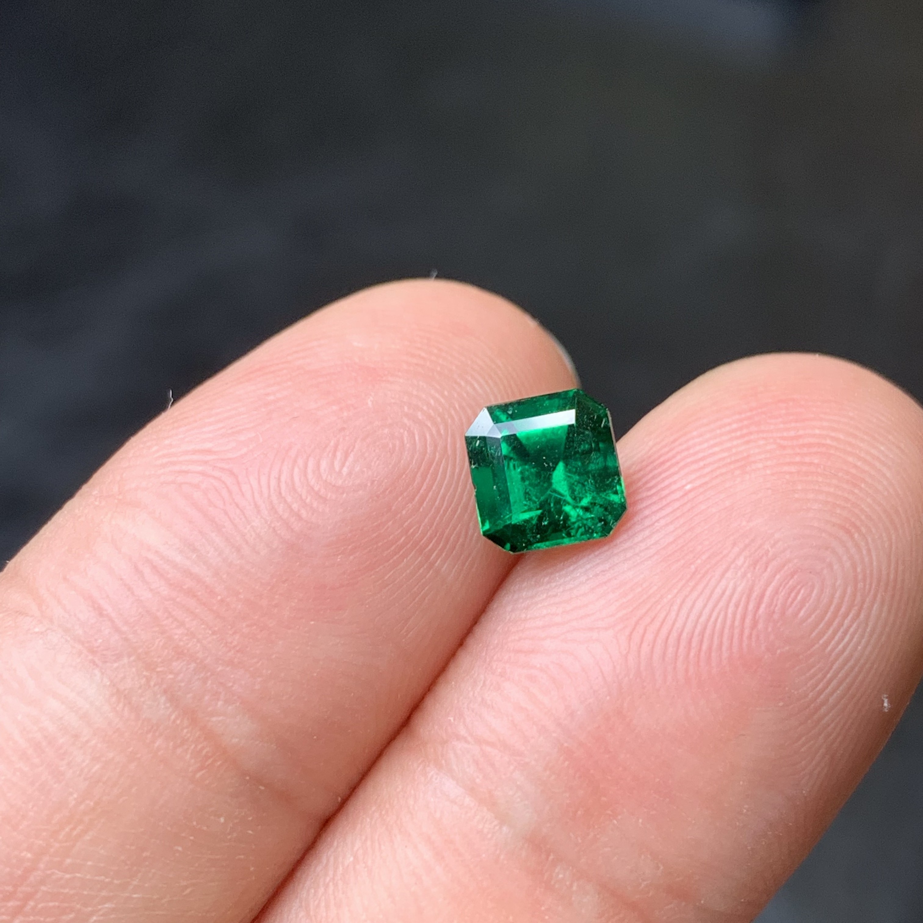 Caiyi jewelry 1 07ct natural Zambian extremely micro oil Wharton emerald bare stone ring pendant color treasure