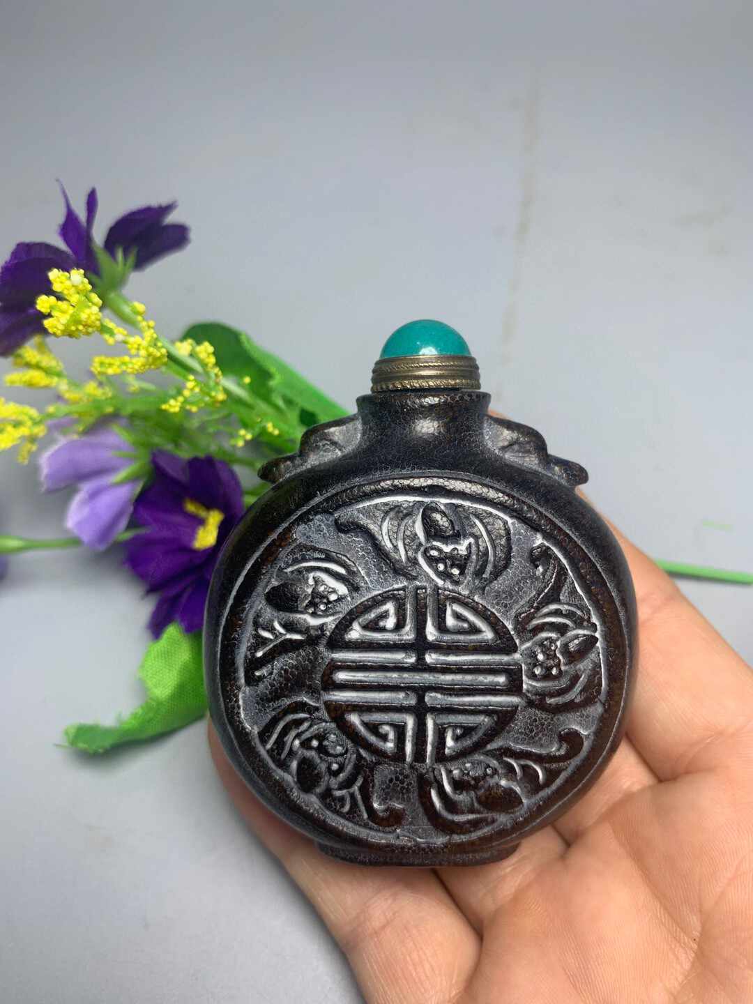 BQ744 水牛角小瓶・水牛角盖小瓶・水牛角鼻烟壺・水牛角鼻煙壺