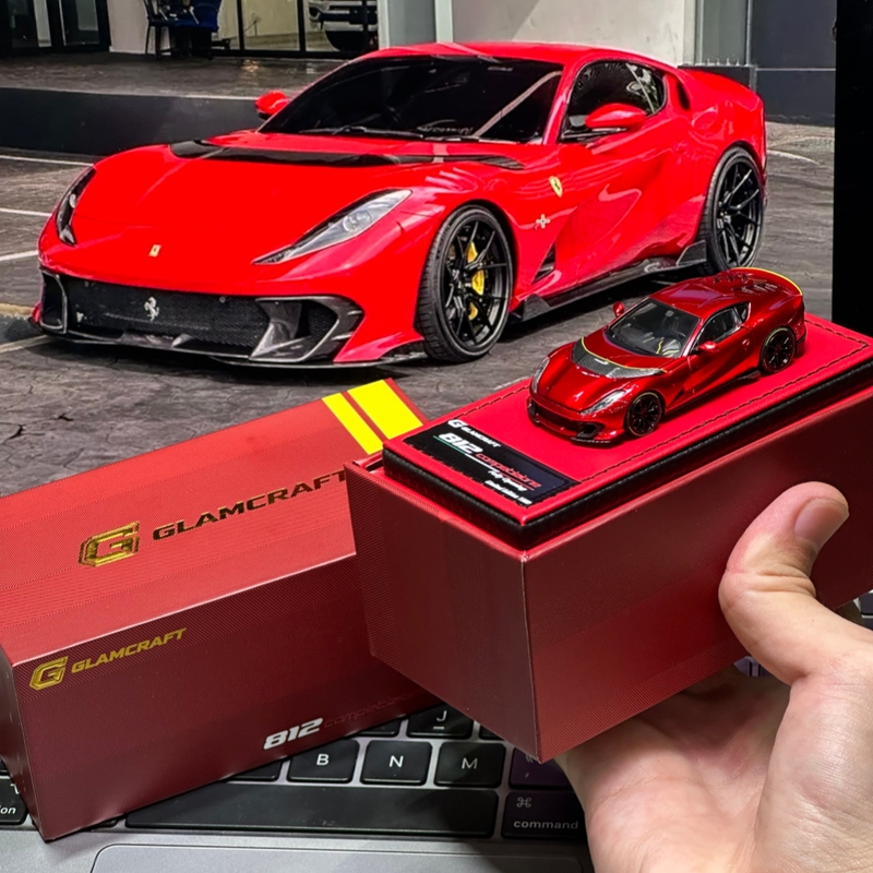 Glamcraft 1:64 Ferrari 812 Competizione Alloy Full-Function Simulation Car Model Glamcraft 1:64 Ferrari 812 Competizione Alloy Full-Function Simulation Car Model