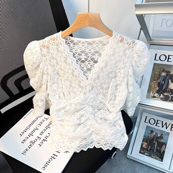 Puff sleeve v-neck lace top women's 2026 new summer chic fashion style western lace top slim french t