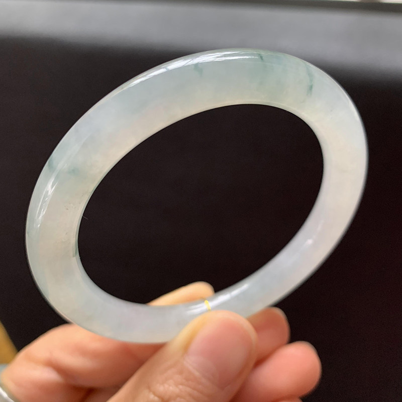 Universal Emerald Natural Emerald Ice Seed Floating bracelet a GIRL JADE BRACELET FLOATING GREEN JADE BRACELET YOUR PRINCESS BRACELET FINE STRIPS