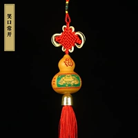 Смех рта часто открывает деньги