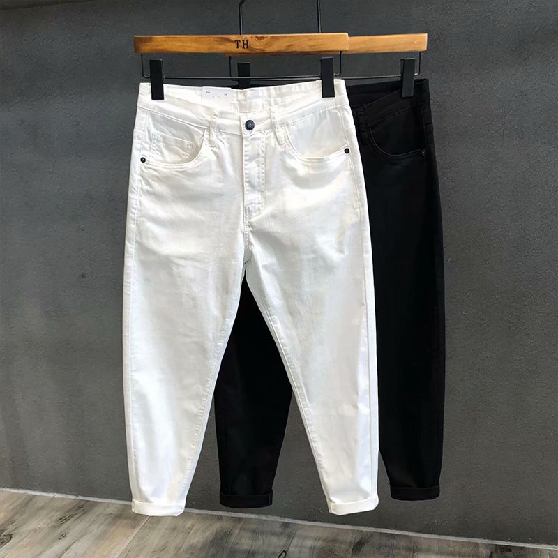 Spring and Summer Pure Black Cropped Pants for Men, Trendy Korean Style, High-End Casual Versatile Denim Shorts, Slim Fit Stretch Mid-Length Pants, White