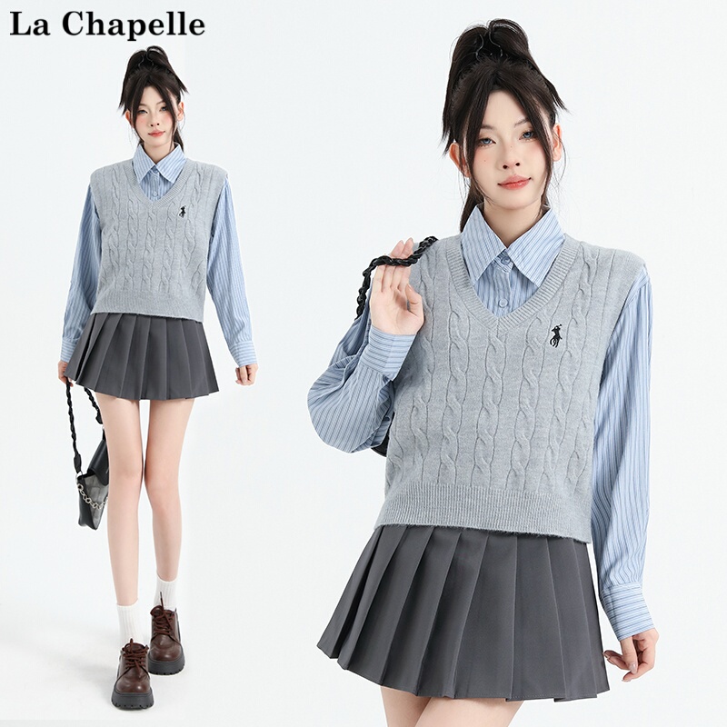La Chapelle Spring Gray Sweater Vest for Women, V-Neck Knitted Vest, Solid Color Autumn and Winter Vest