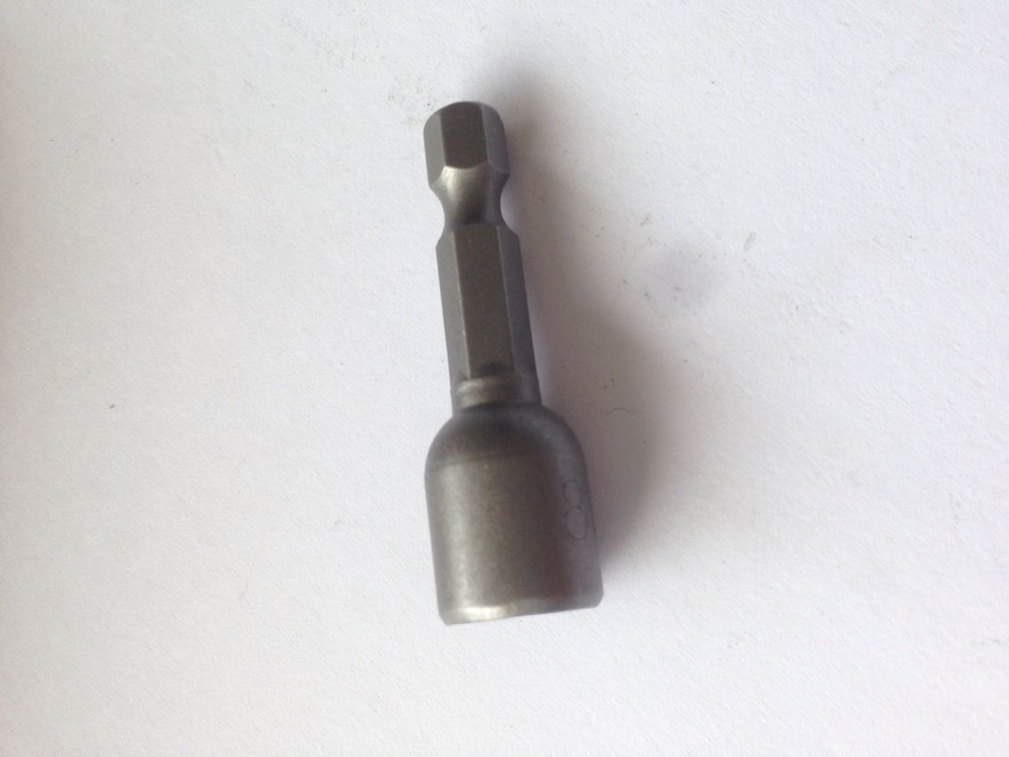 Six-angle pneumatic stitch hexagonal nut wrench in hexagonal nut wrench Strong magnetic drill electric drill screw batch magnetic pneumatic