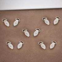 10 серебряных пряжек