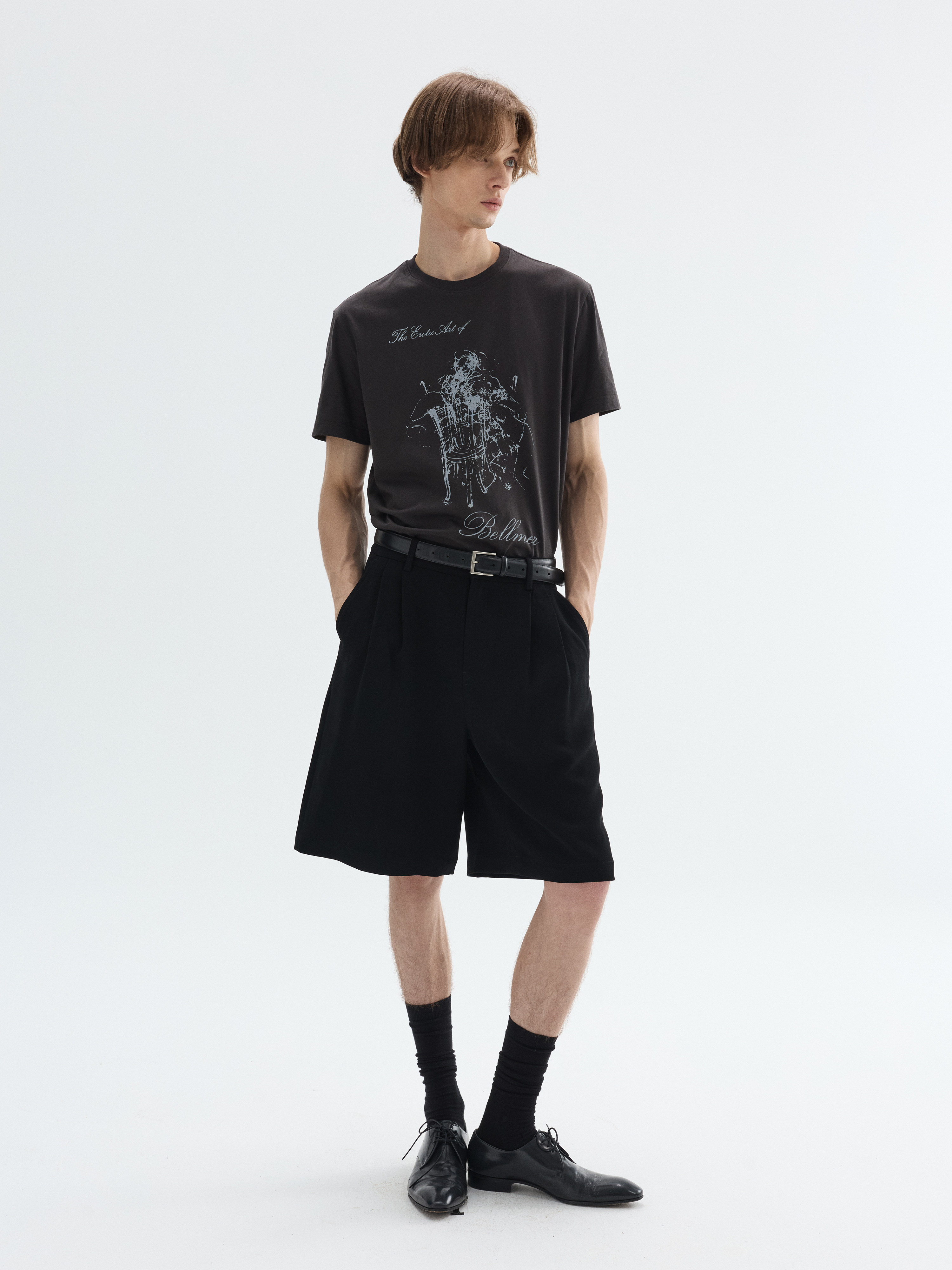 PURESQUARE Vintage Abstract Line Portrait Tee