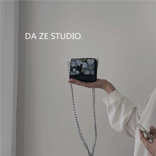 Цепь, небольшая сумка, оригинальная ретро маленькая сумка через плечо, на одно плечо