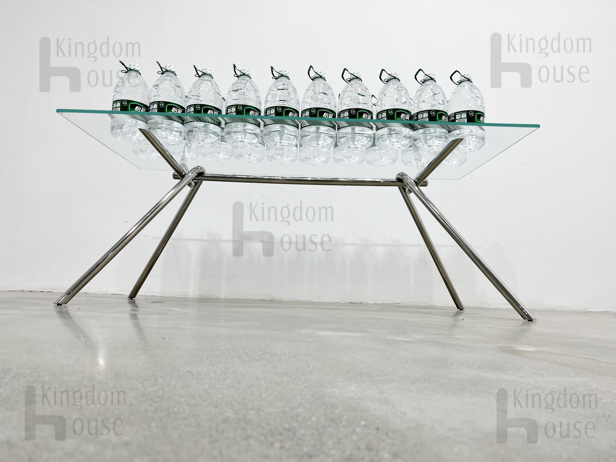 Стеклянный обеденный стол iron light glass riva table意式现代不锈钢管玻璃办公桌会议桌