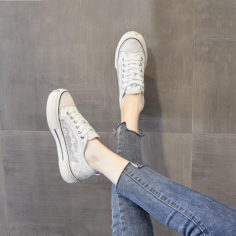 Small fragrant windy white sails shoes women 2022 Summer new lace breathable flat bottom casual 100 hitch a little white shoes