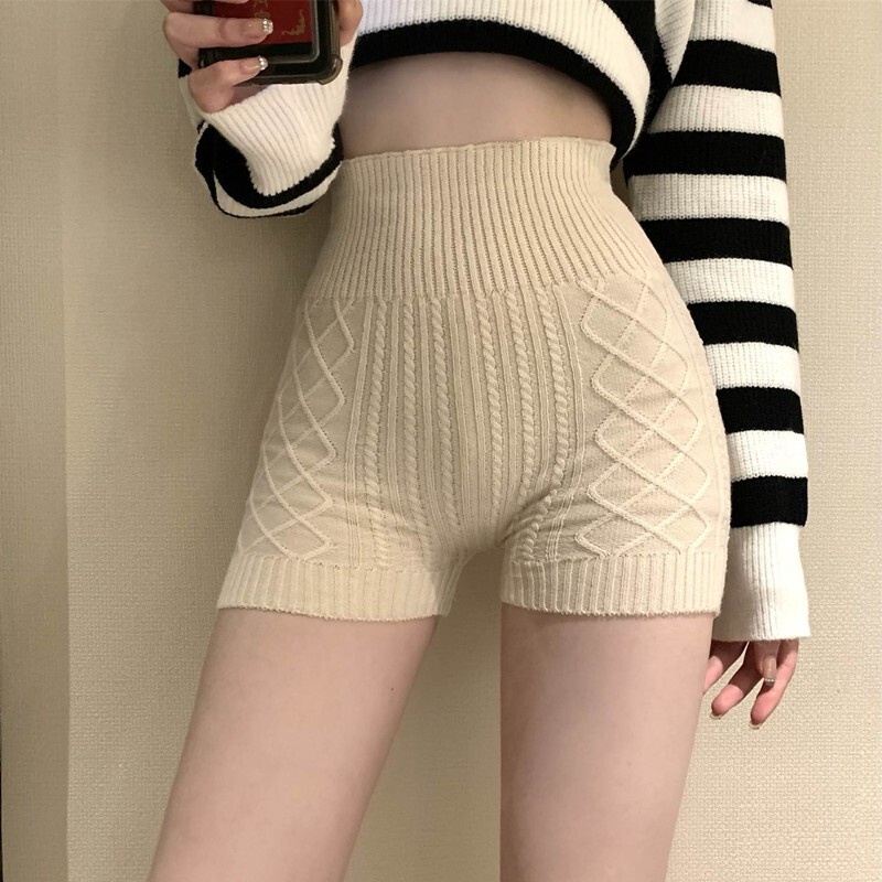 Apricot-Colored High-Waisted Slim-Fit Knit Shorts for Women, Winter Thermal Pants, Pure Desire Style, Sexy Base Layer Pants