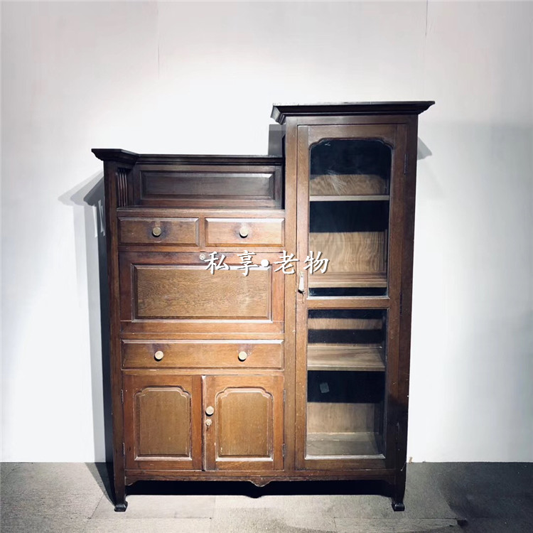 Old Shanghai Solid Wood Old Furniture Innate Old-style Bookcase Cabinet Glass Lockers Glass Lockers Glass Display Cabinet