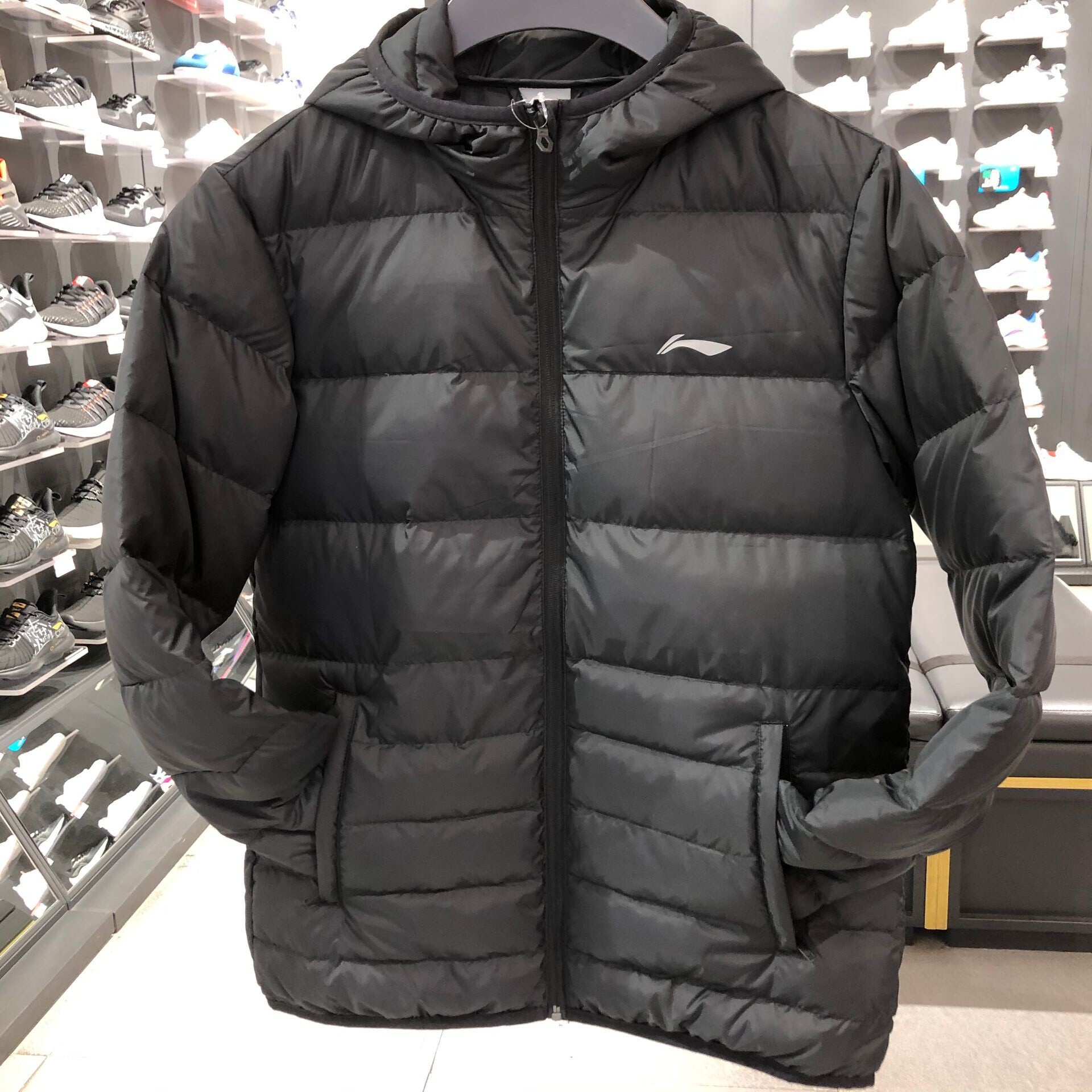 Li Ning down jacket mens 2020 winter new product hood training warm jacket short sportswear AYMP053