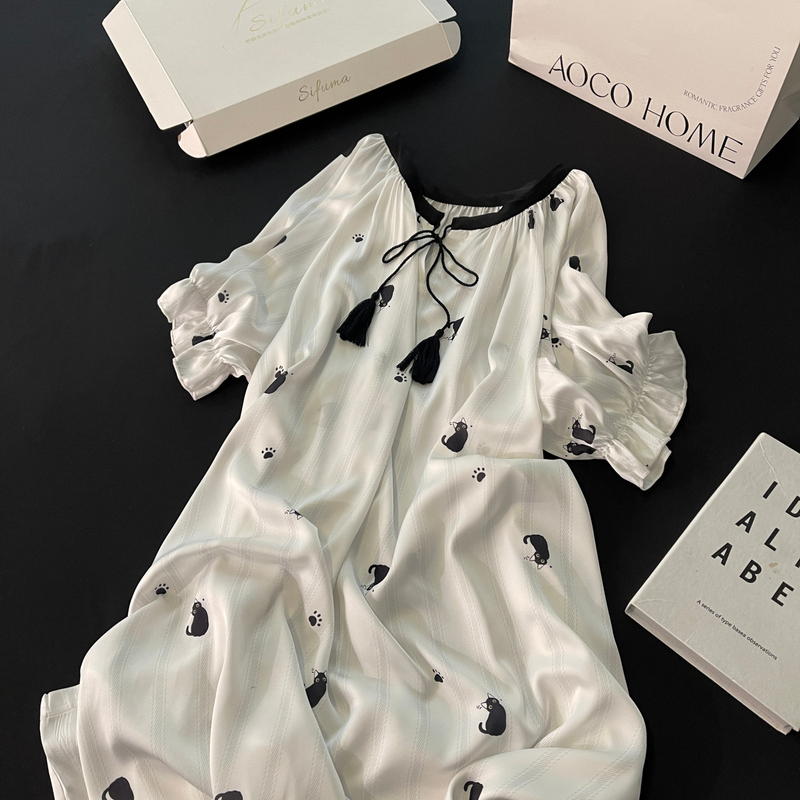 Short-Sleeved Nightgown for Women, Summer Pajamas, Ice Silk, Can Be Worn Outside, Cool, Large Size, Thin, Princess Style, Little Black Cat Loungewear