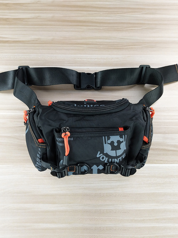 Large capacity fanny pack Men's bag Leisure outdoor sports chest bag crossbody shoulder bag Men's bag Waterproof cloth bag Multi-function