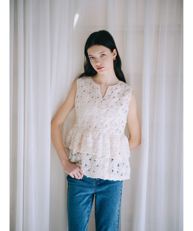 Free Shipping*Twins Tokyo Purchase Genuine Japanese Selfist Floral Sleeveless Top 30520010007 Free Shipping*Twins Tokyo Purchase Genuine Japanese Selfist Floral Sleeveless Top 30520010007