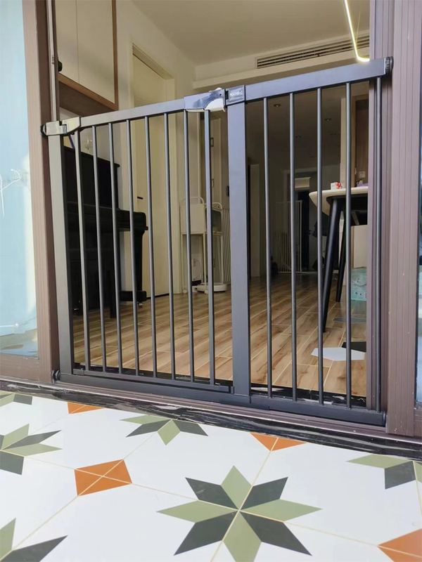 Reinforced 90 or 110 Height Baby Safety Gate Stair Guardrail Pet Fence Barrier