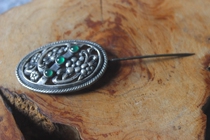 19th-century hollow carved silver brooch pendant inlaid green feeder 3 8cm4g ZZ 2738